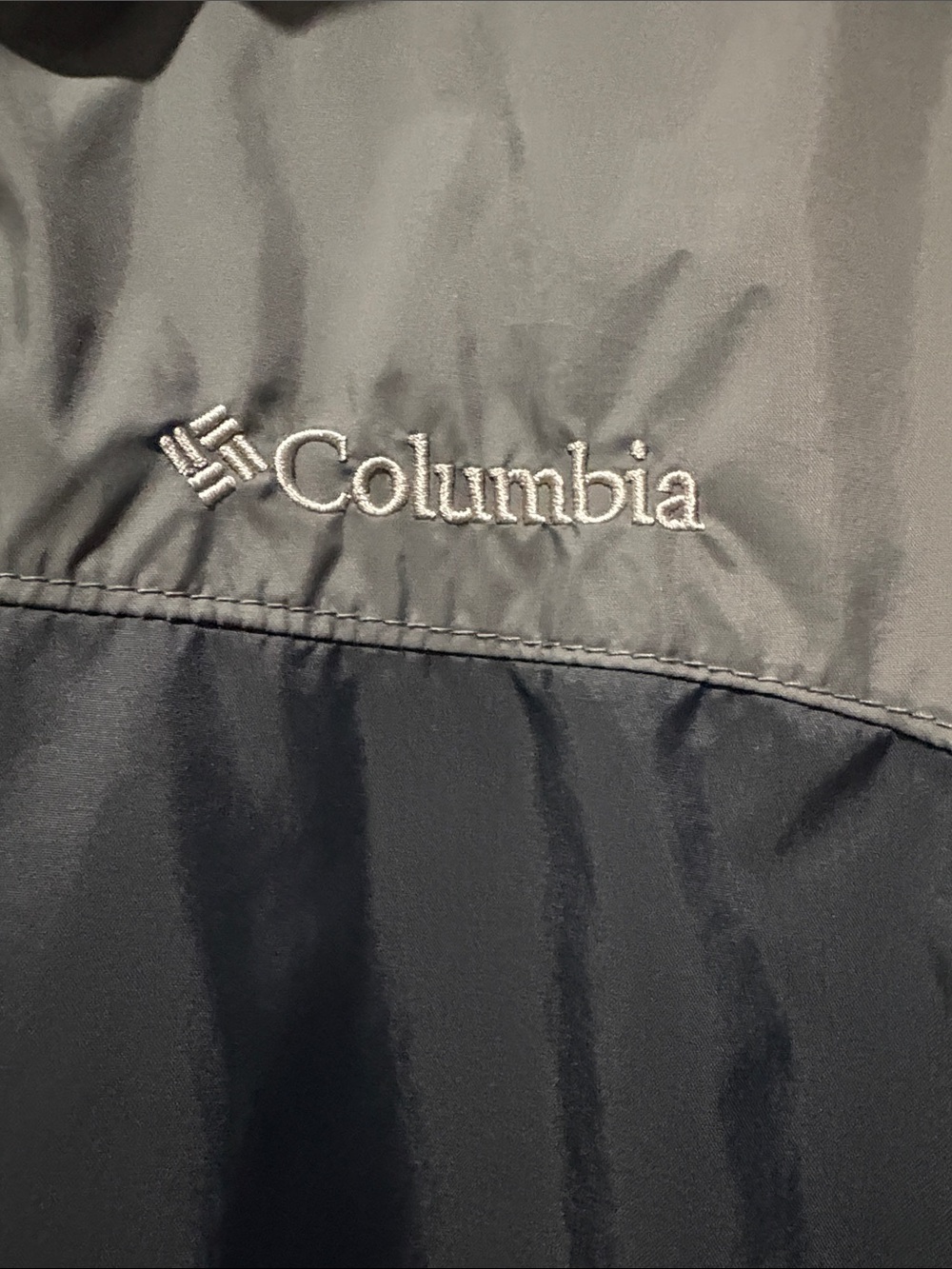 Columbia Windbreaker Jacket Small Gray Black Hooded Zip Rain shell - Picture 2 of 7
